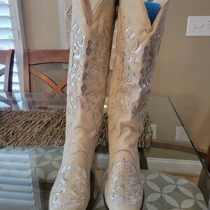 Women's rhinestone western boots